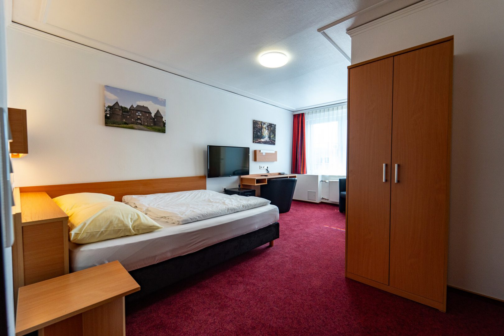 Einzelzimmer seitlich