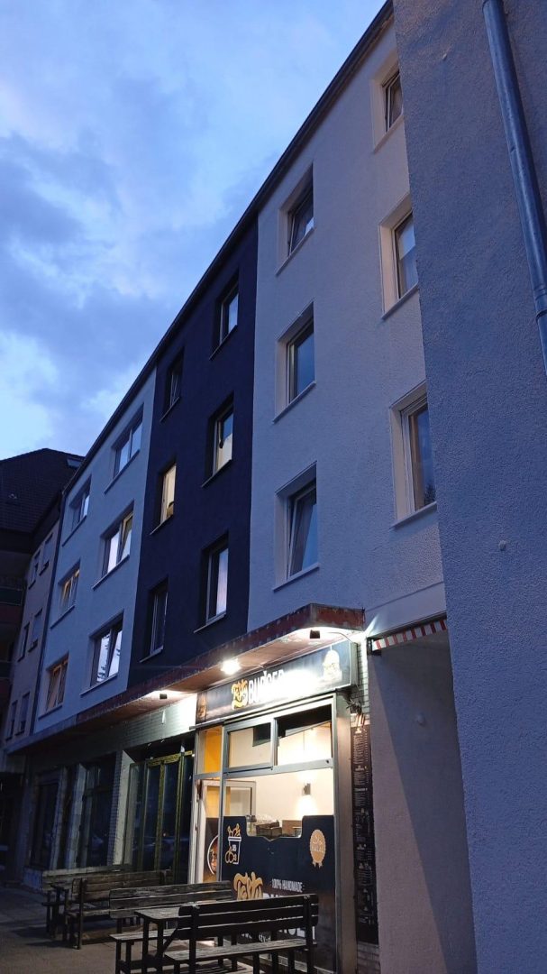 Straßenansicht Abend