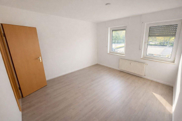 Schlafzimmer - Wohnen mit Komfort & Ruhe: Helle 3,5-Zimmer-Wohnung mit Balkon und eigenem Stellplatz
