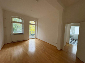 Essbereich - Historischer Charme trifft modernen Luxus – Exklusive 4-Zimmer-Wohnung in der Reitzensteinkaserne